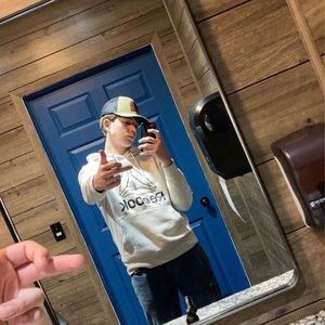 Meet your Posher, Tanner